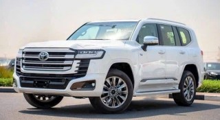 Toyota Land Cruiser hybrid được đồn đoán sắp bán tại Việt Nam, giá có thể vượt 4,6 tỷ đồng